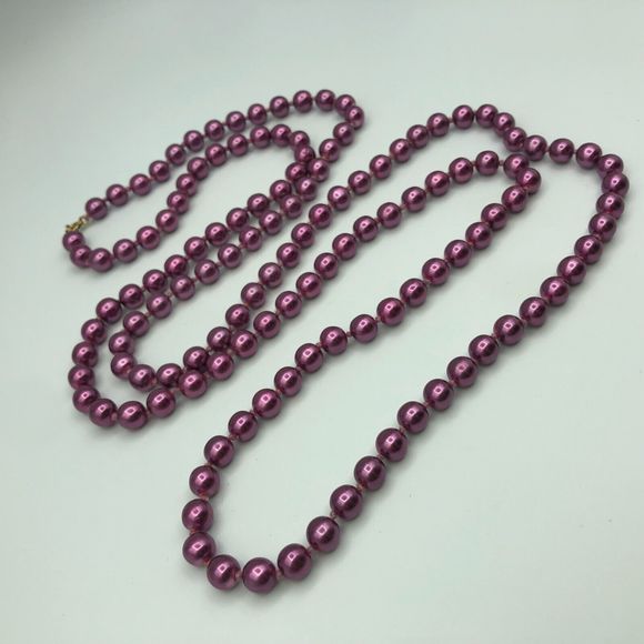 VINTAGE Rockabilly Long Purple Knotted Faux Pearl Bead Retro Necklace Festival - Picture 8 of 13
